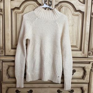 Turtle neck sweater